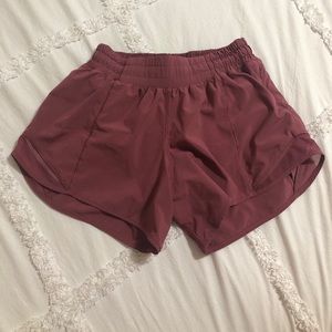 Lululemon Hotty hot short!